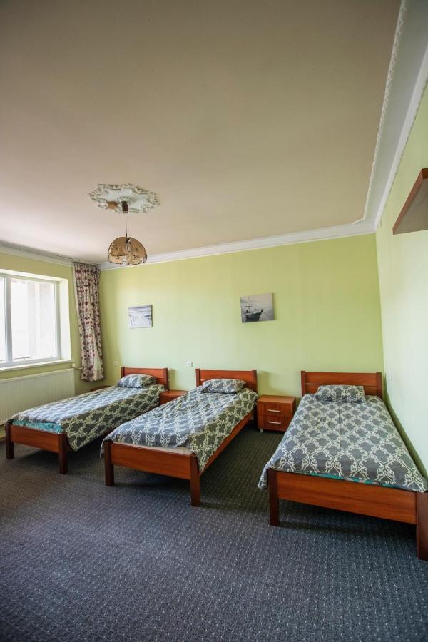Regina House Hotell Kaunas Exteriör bild