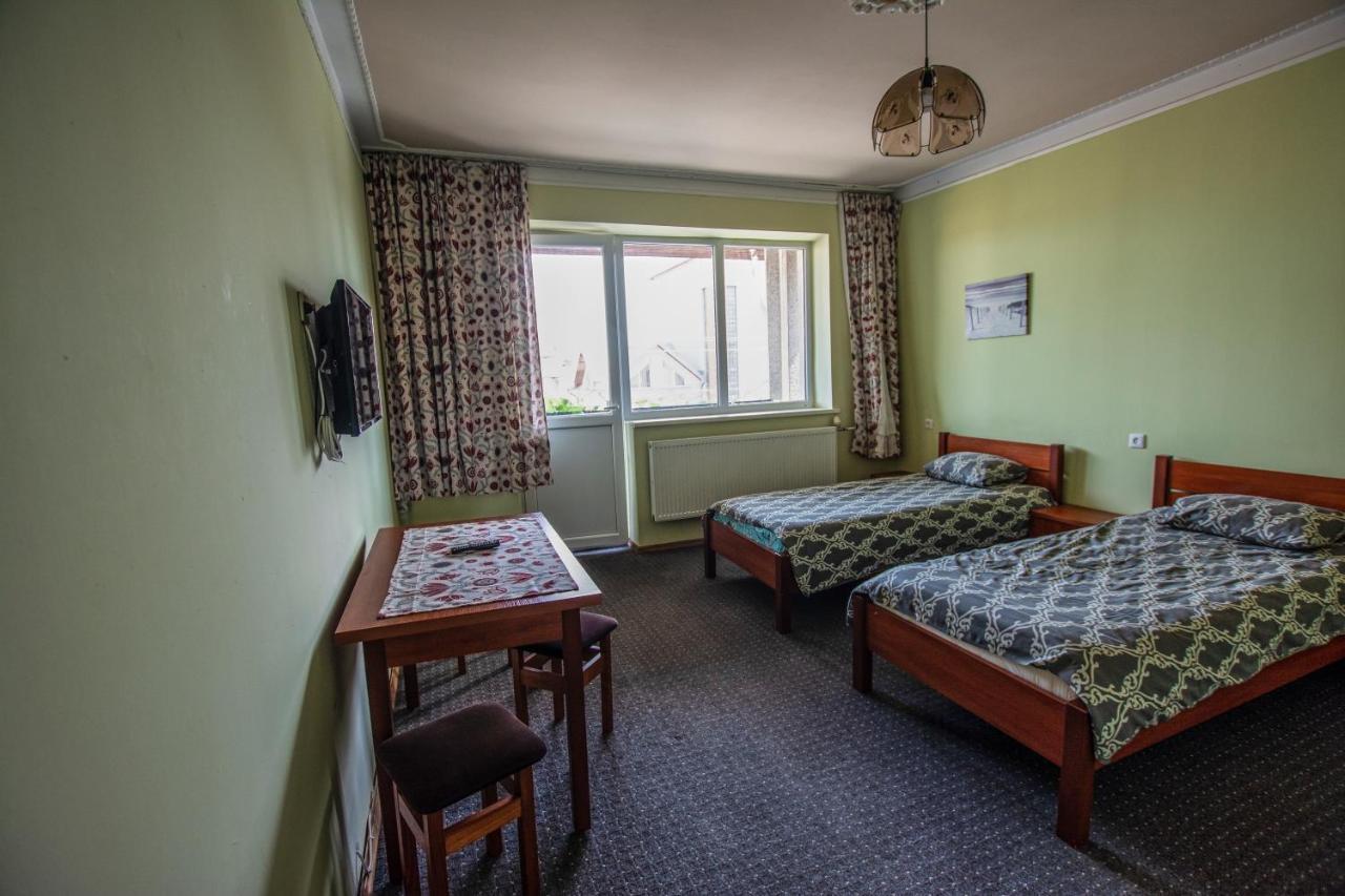 Regina House Hotell Kaunas Exteriör bild