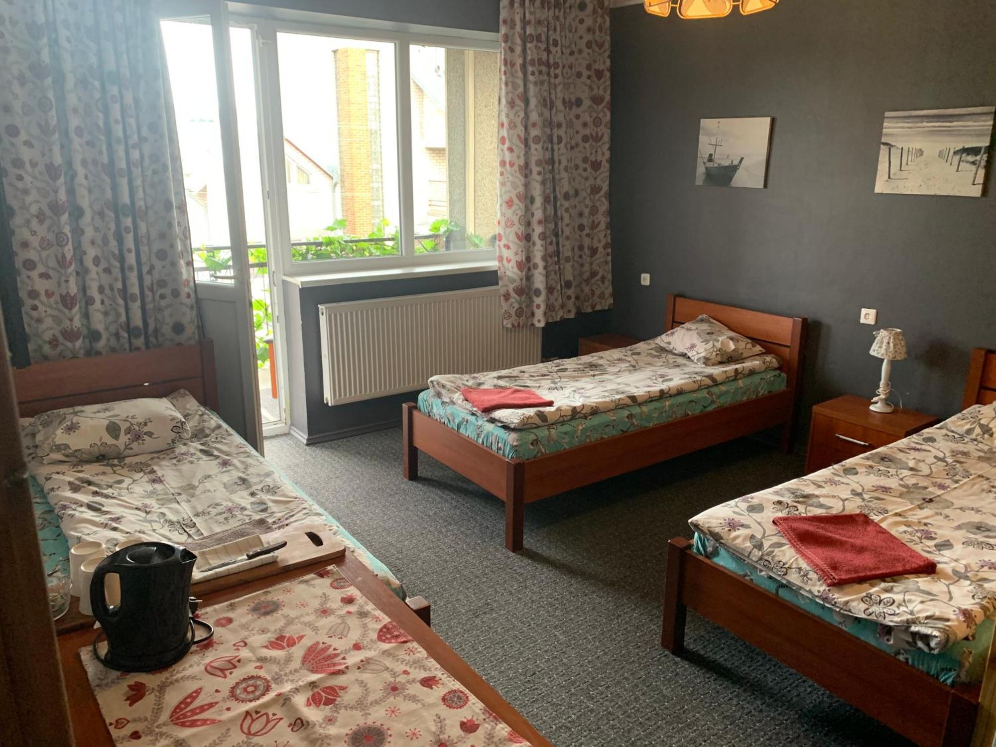 Regina House Hotell Kaunas Exteriör bild